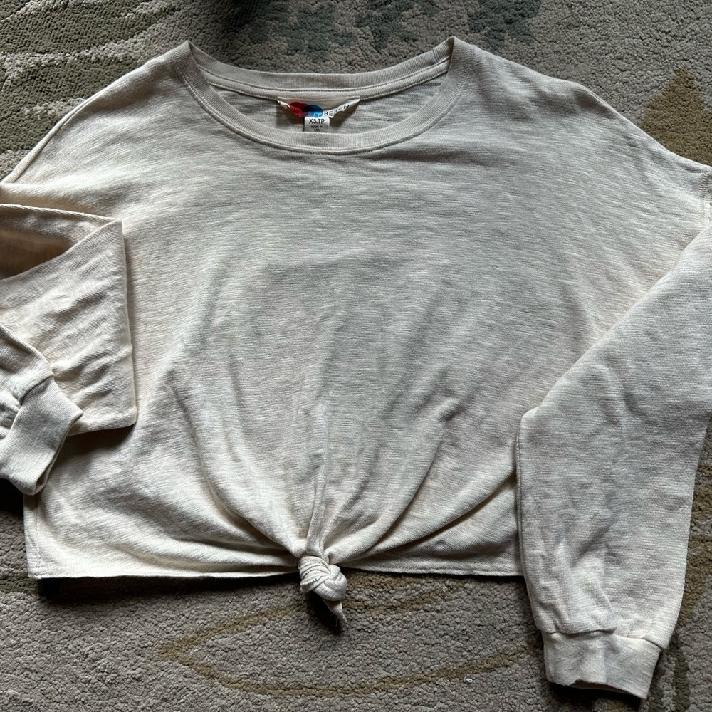Free People Beach Culver City Knotted Cropped Sweater Shirt Cream  size xs.tp